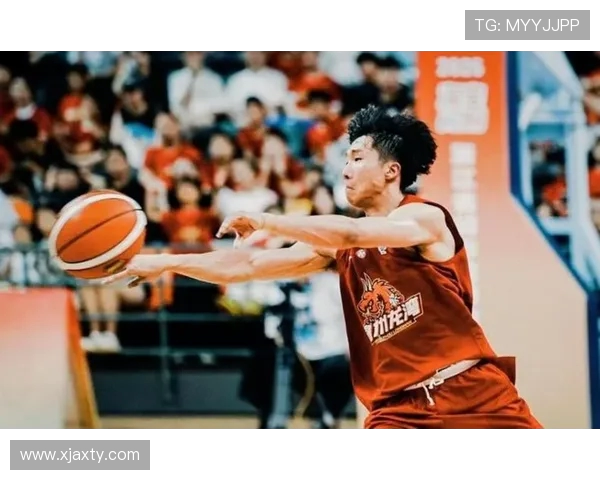 杭州篮球队强势领跑联赛积分榜以75分领先其他球队展现出色竞技状态